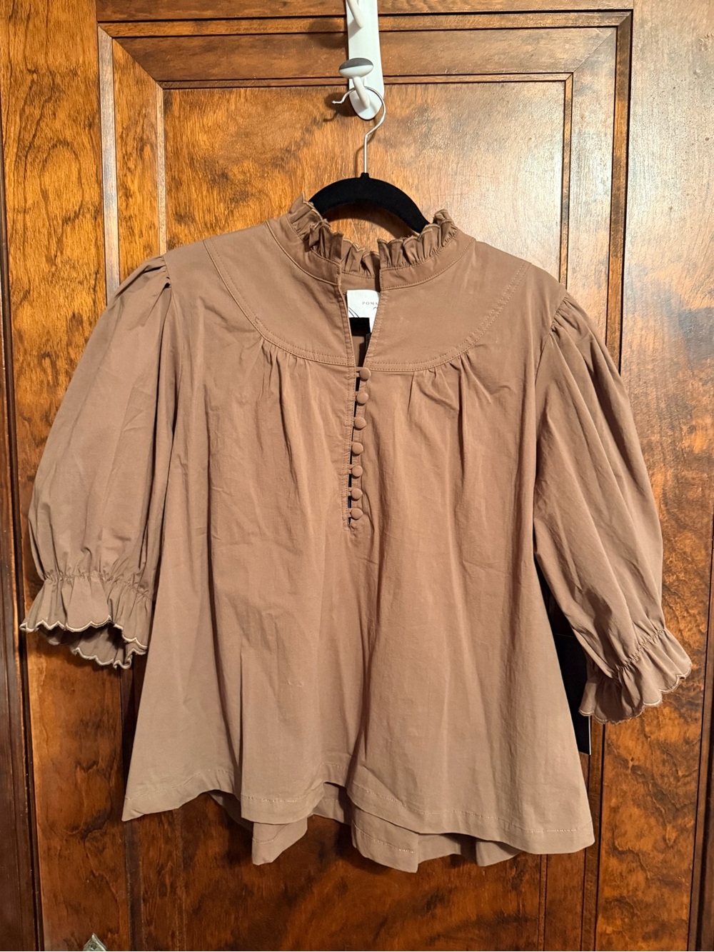 Pomander Place Selena Blouse (Tuckernuck)